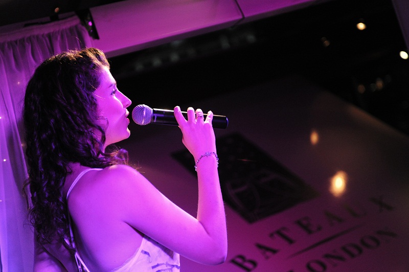 dinner_cruise_entertainment